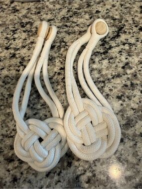 White Rope Knot Curtain Tiebacks - Set of 2